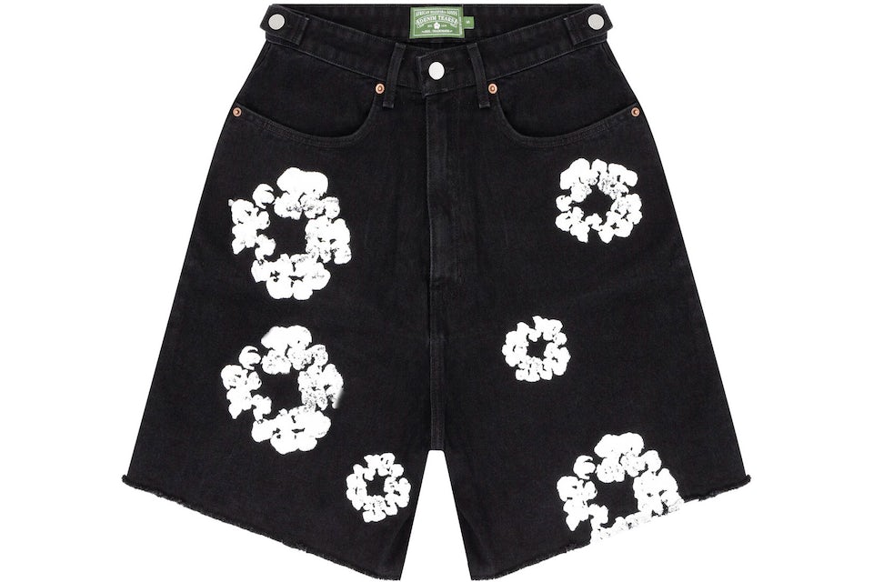 Cotton Wreath Jean Shorts Black