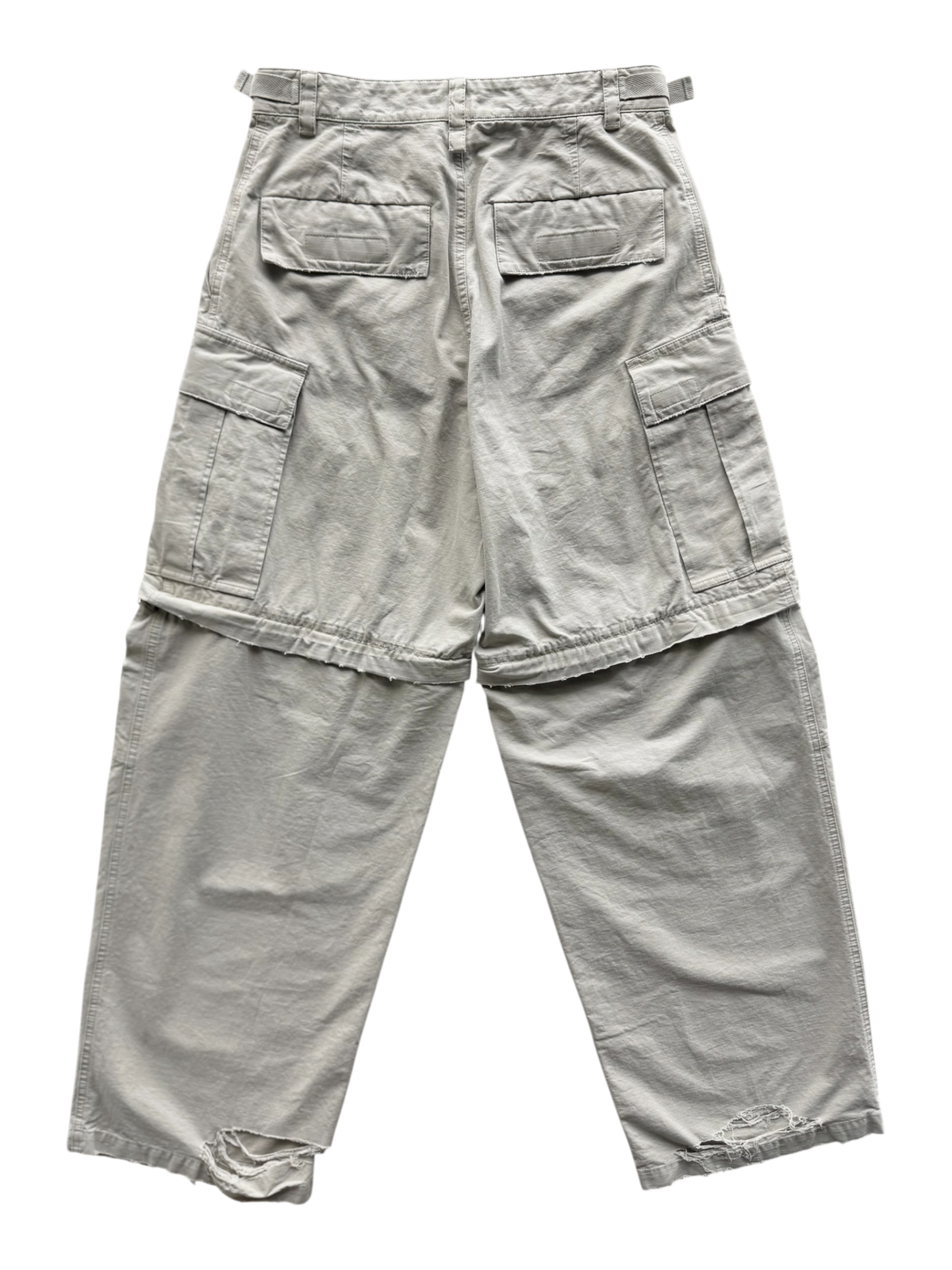 Garde-Robe Large Cargo Convertible Pants Light Grey