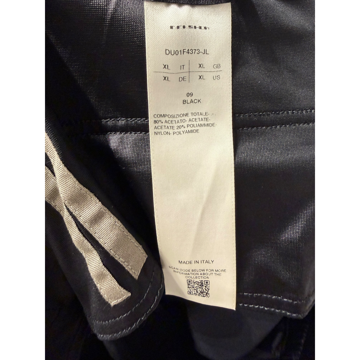 Nylon Button Drawstring Shorts