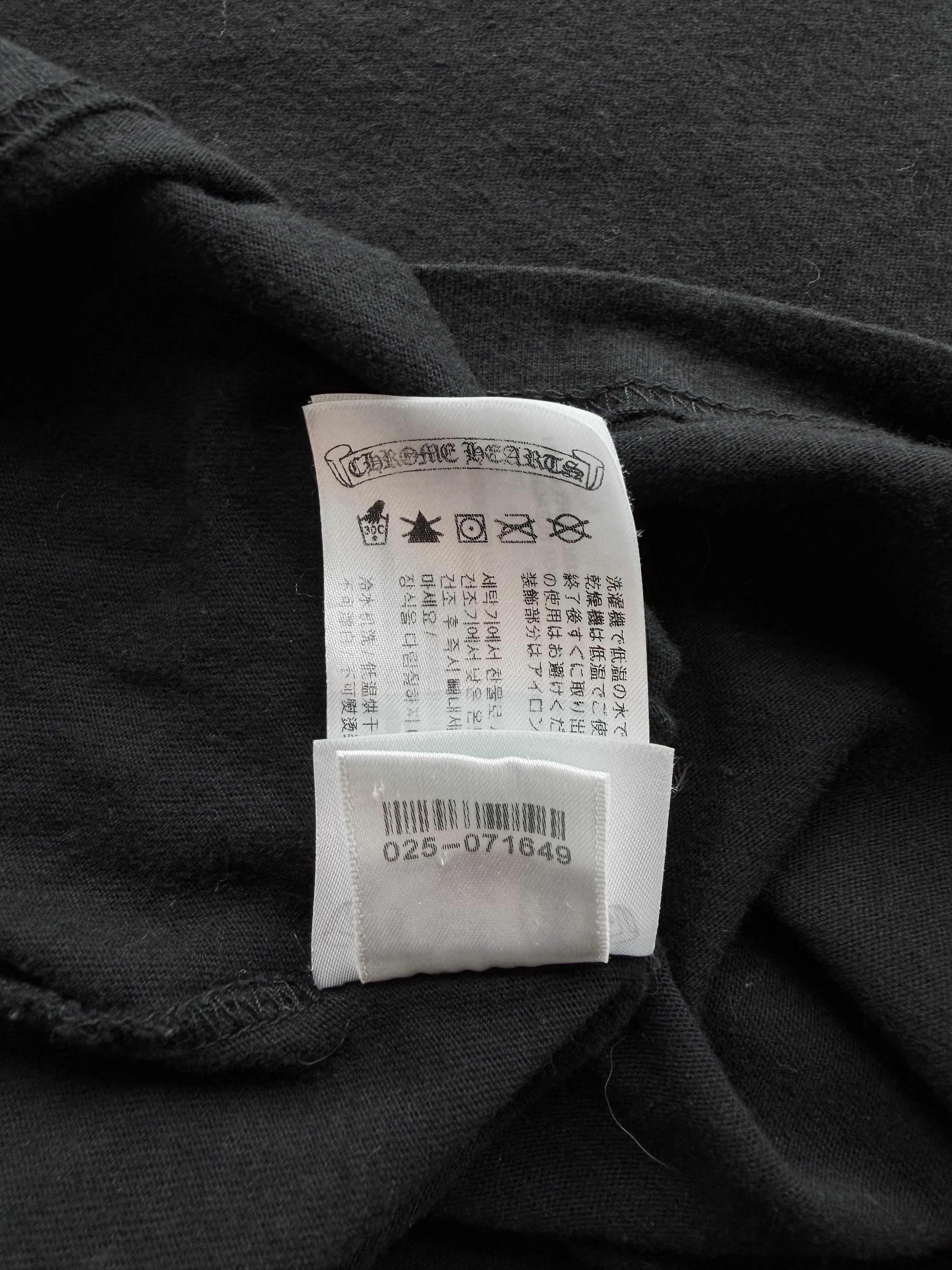 Shoulder Logo Vintage Tee