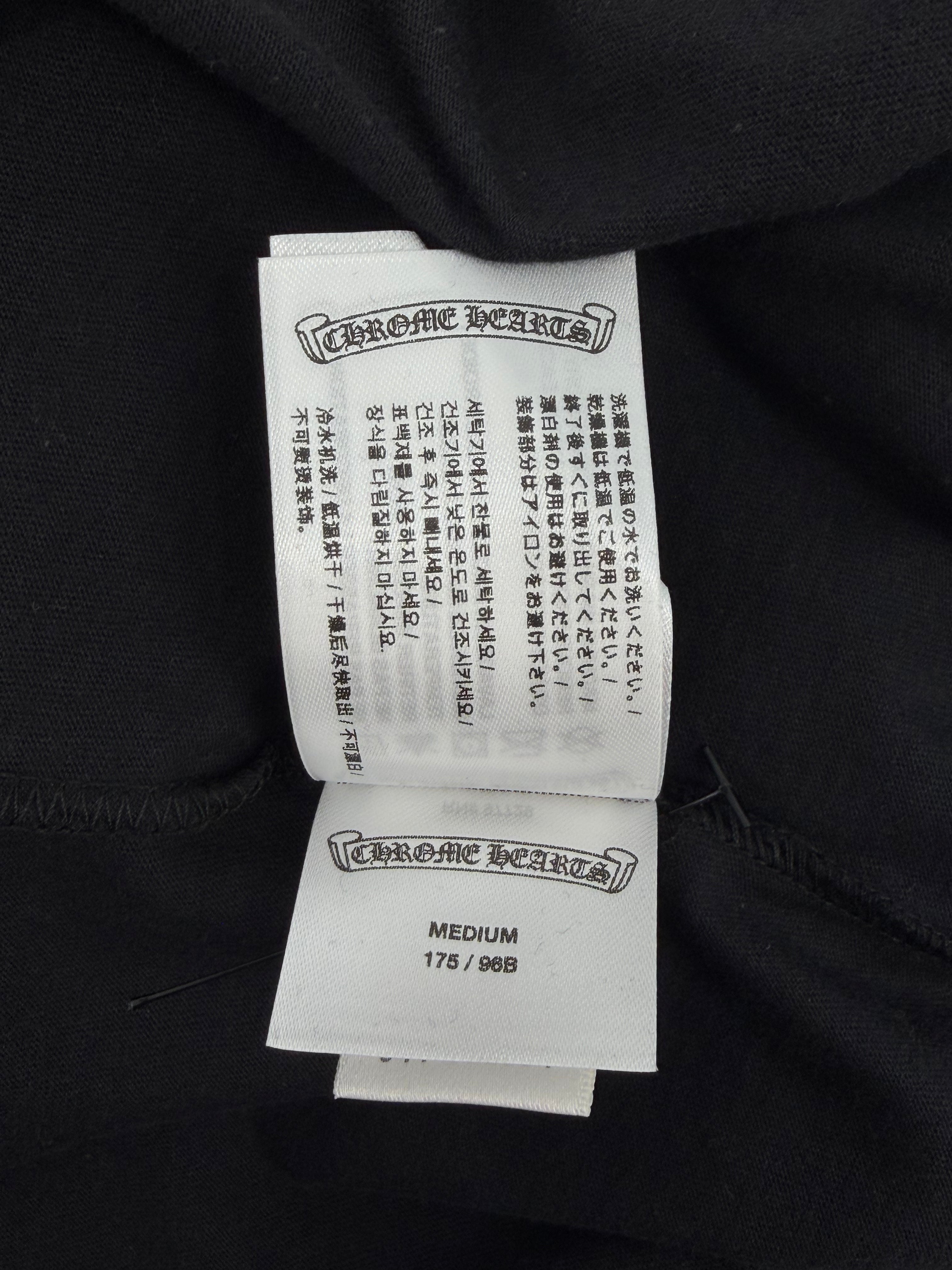 NYC Exclusive Scroll Logo Tee Black/Red