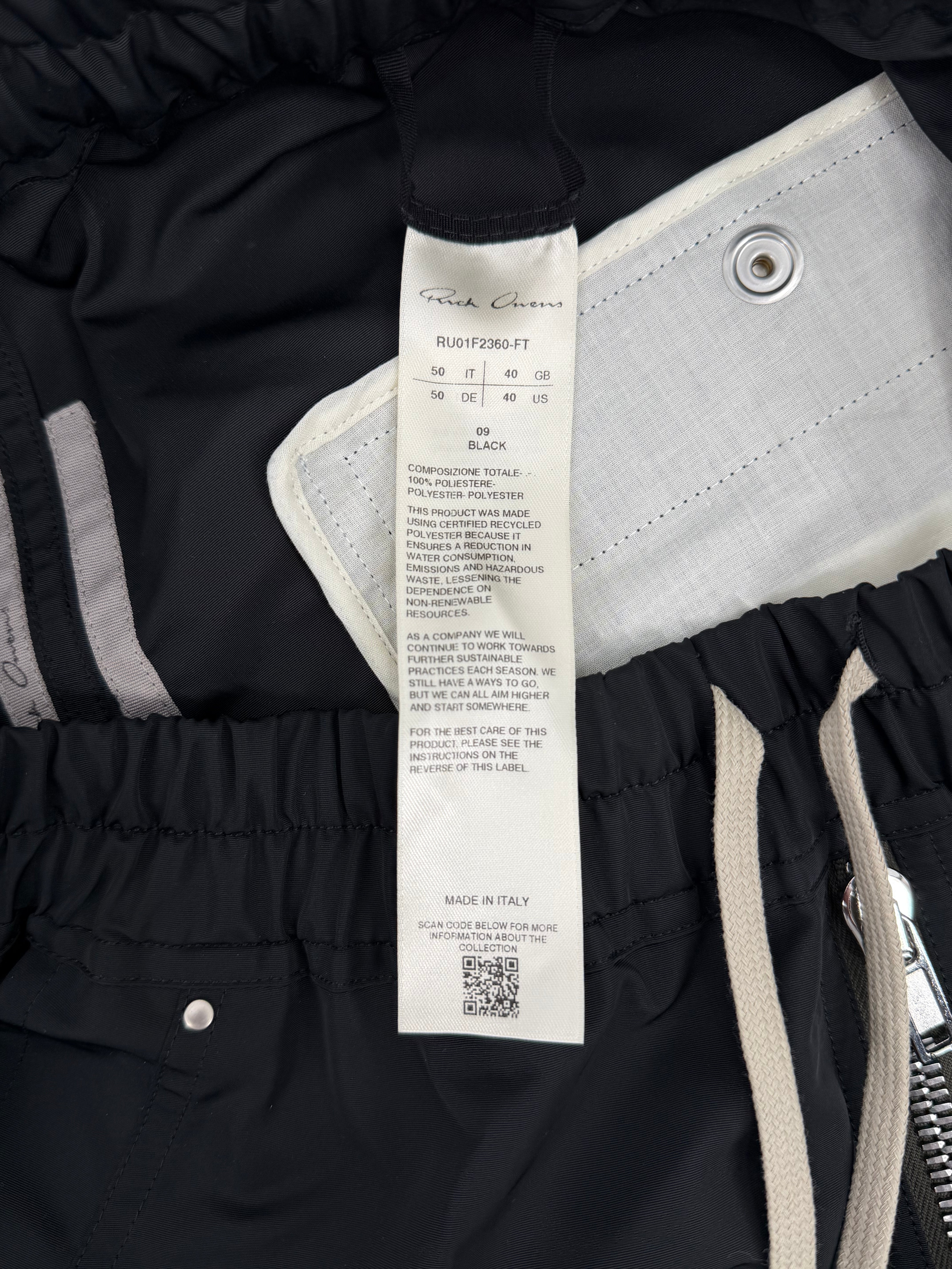 Cargobela Short Black