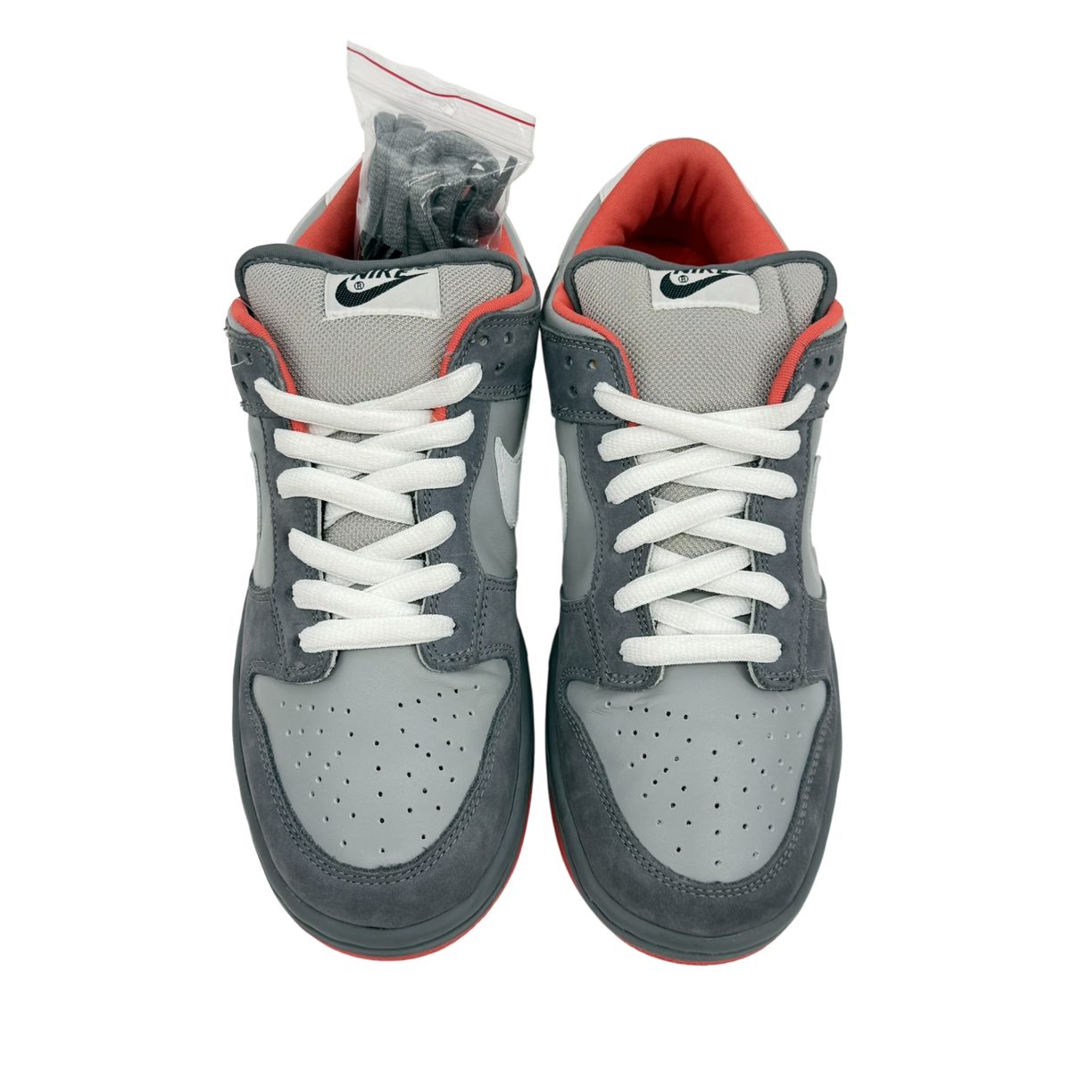 SB Dunk Low Staple NYC Pigeon