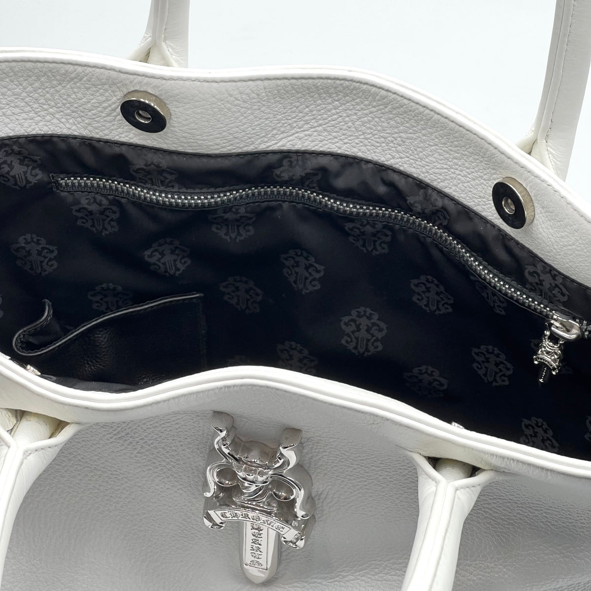 Lady Lynn Dagger Leather Tote Bag White