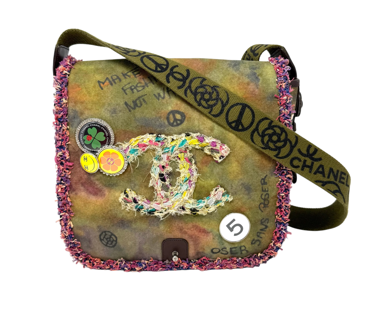 Graffiti On The Pavements Khaki Multicolor Messenger Bag Runway