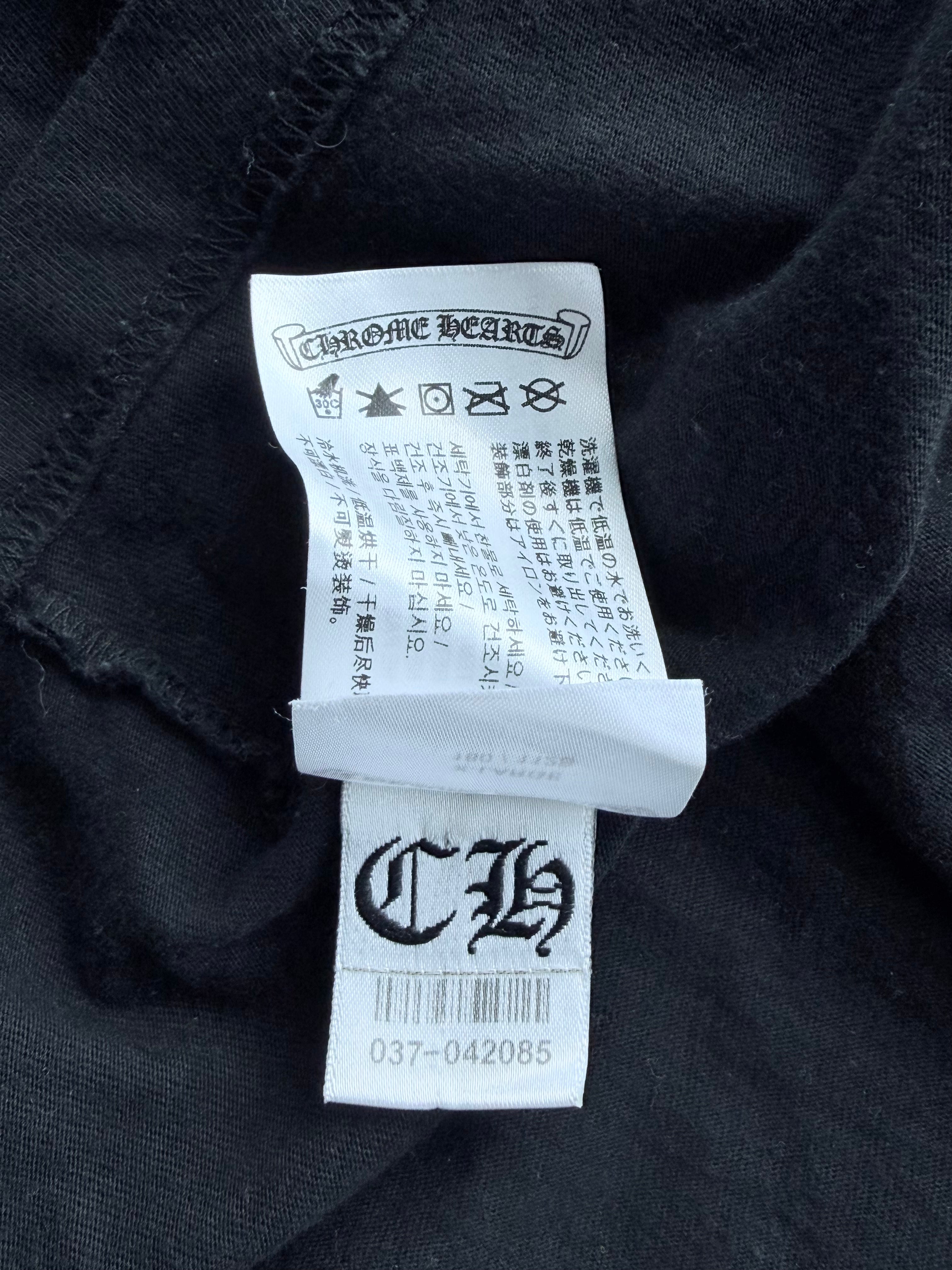 Black Scroll Logo Pocket L/S