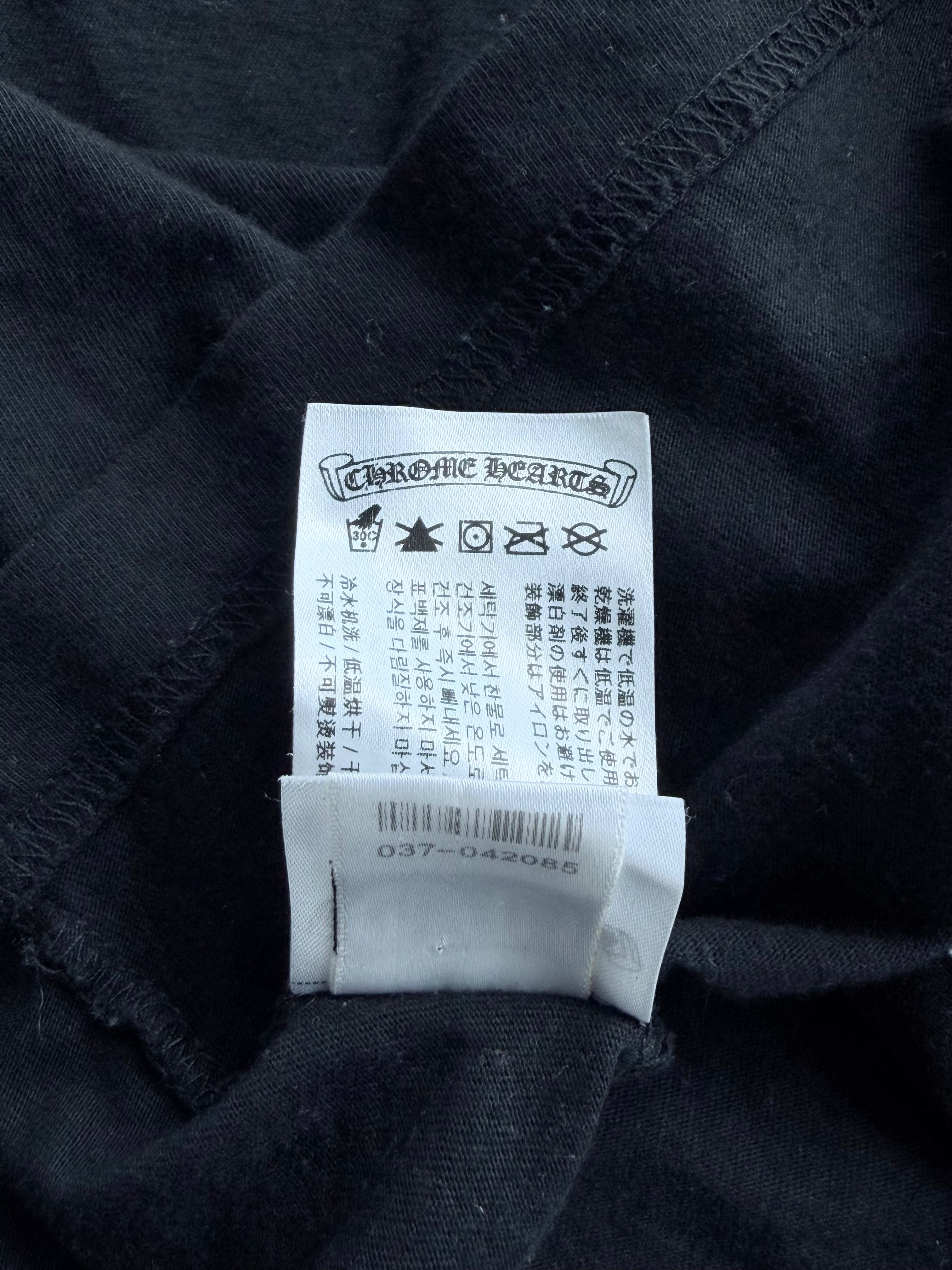 Black Scroll Logo Pocket L/S