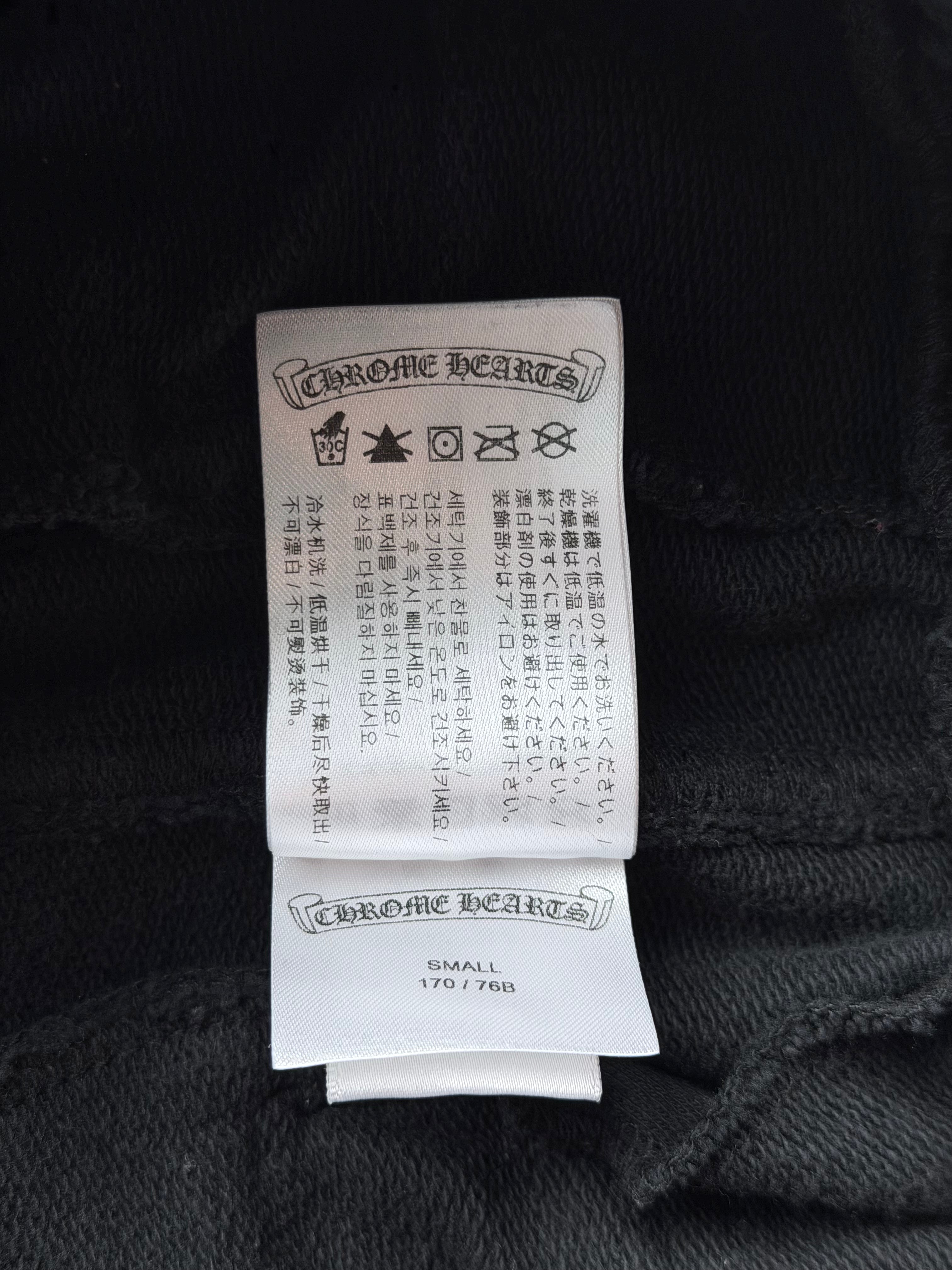 Cemetery Cross Print Shorts Black