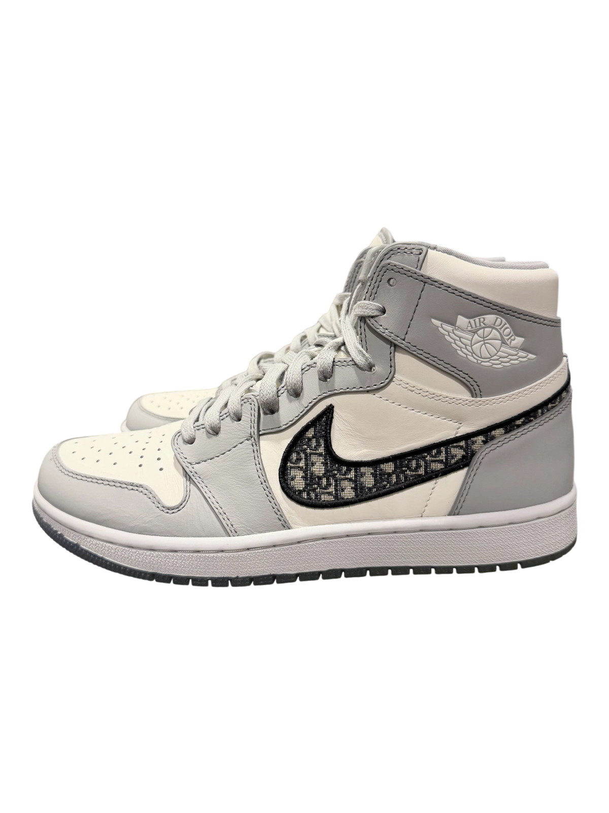 Jordan 1 Retro High Dior