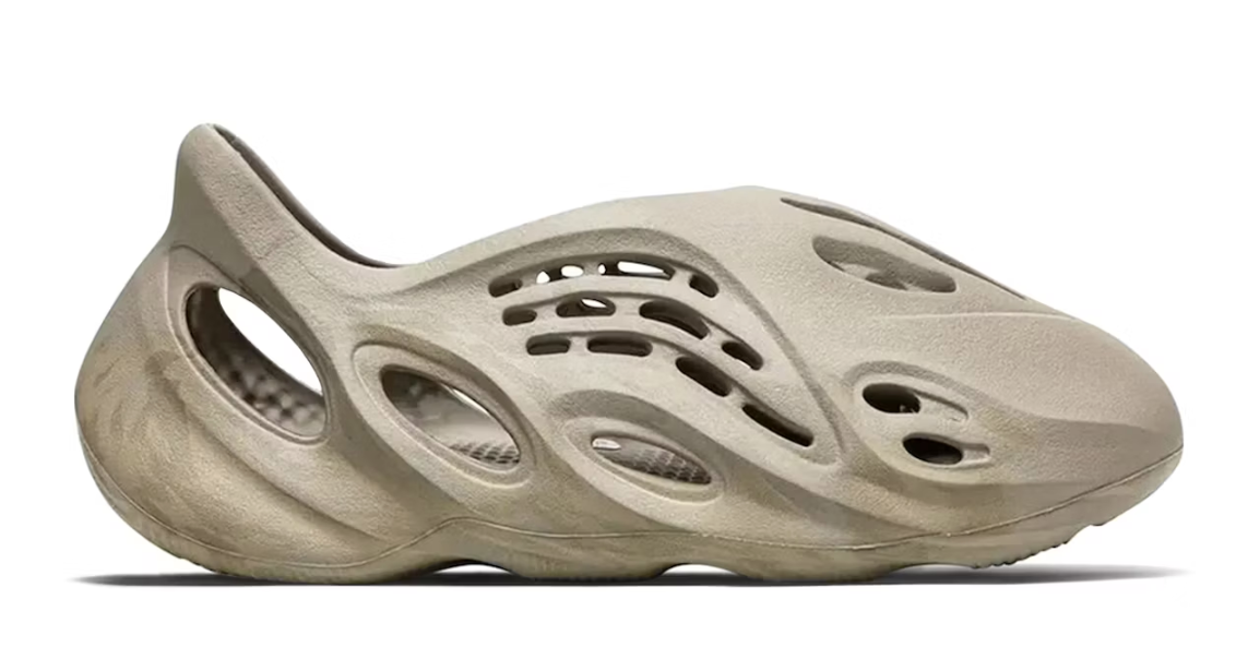 Yeezy Foam RNNR Stone Salt