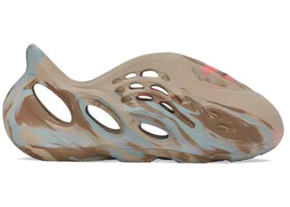 Yeezy Foam RNNR Sand (Kids)