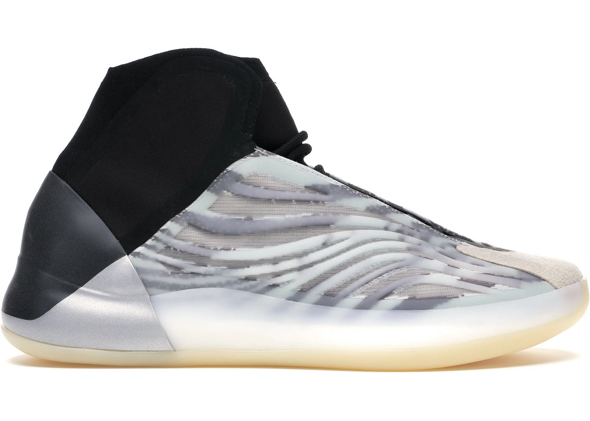 YZY QNTM BSKTBL (Performance Basketball Model)