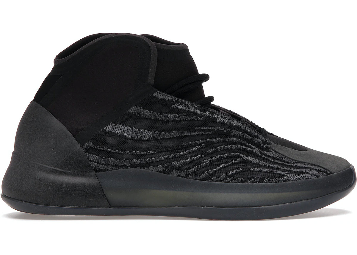Yeezy QNTM Onyx
