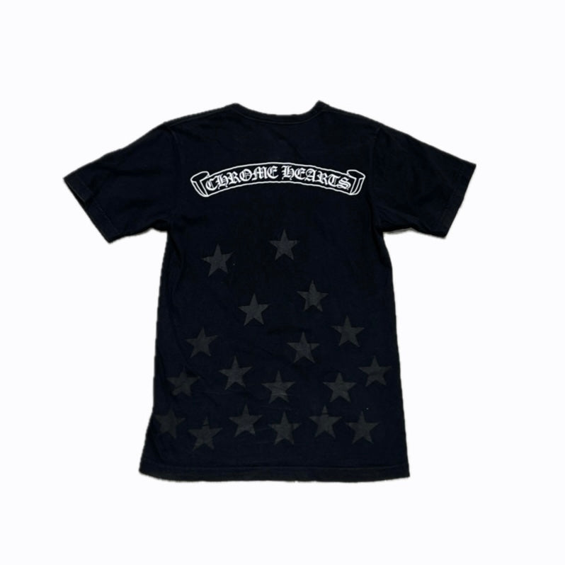 Scroll Logo Stars Tee Black