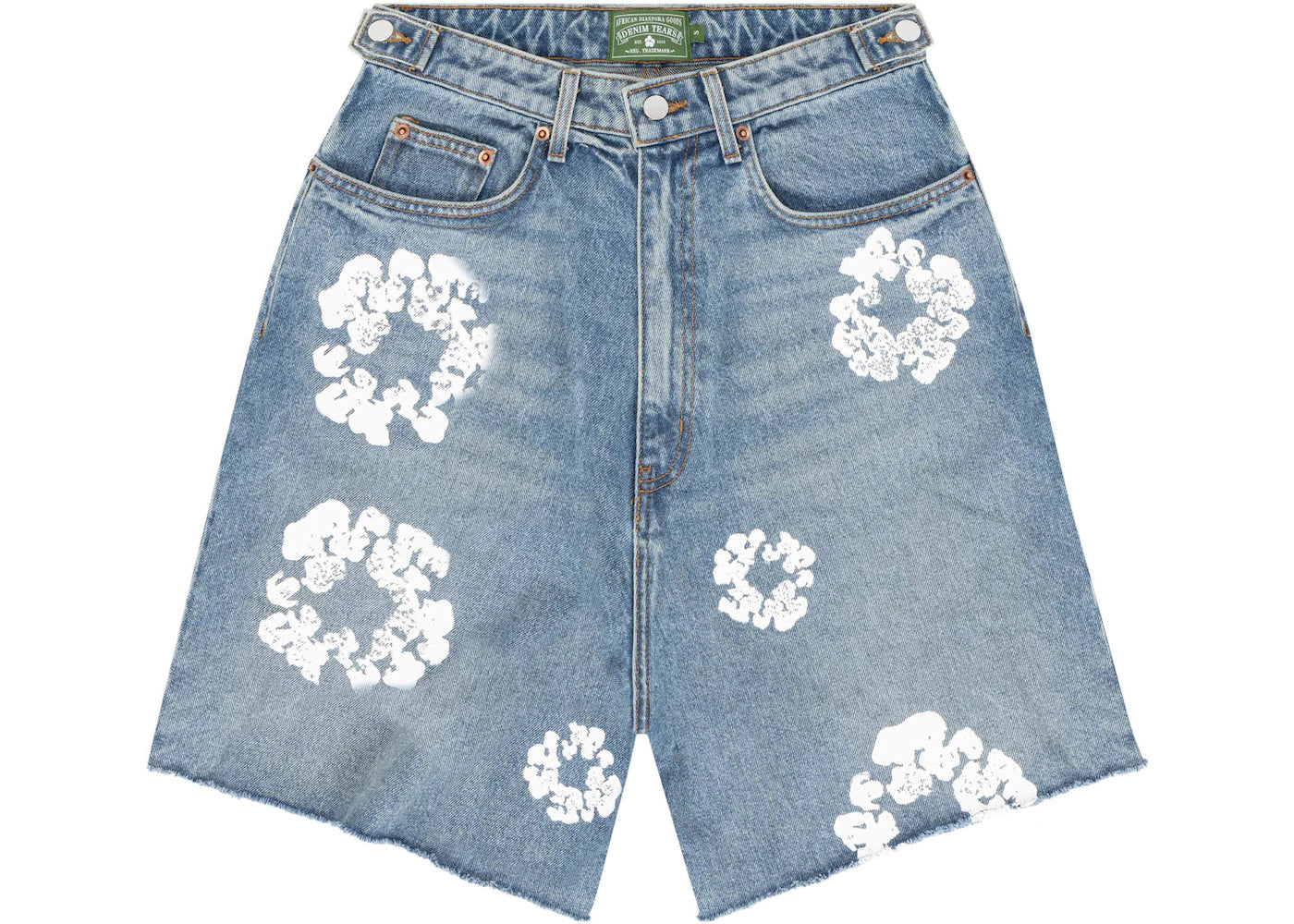 Cotton Wreath Jean Shorts Light Wash