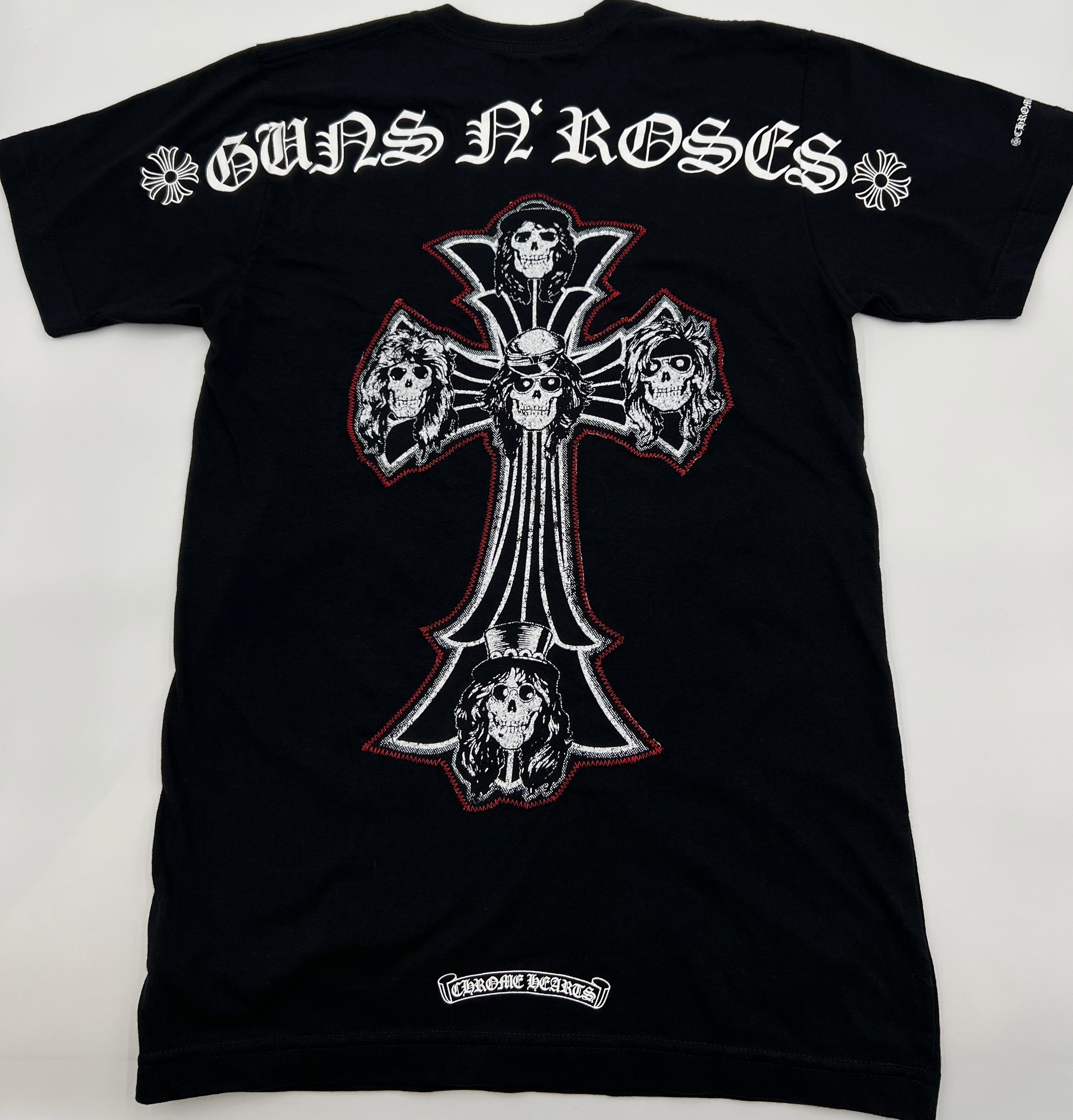 Black Guns and Roses Tee