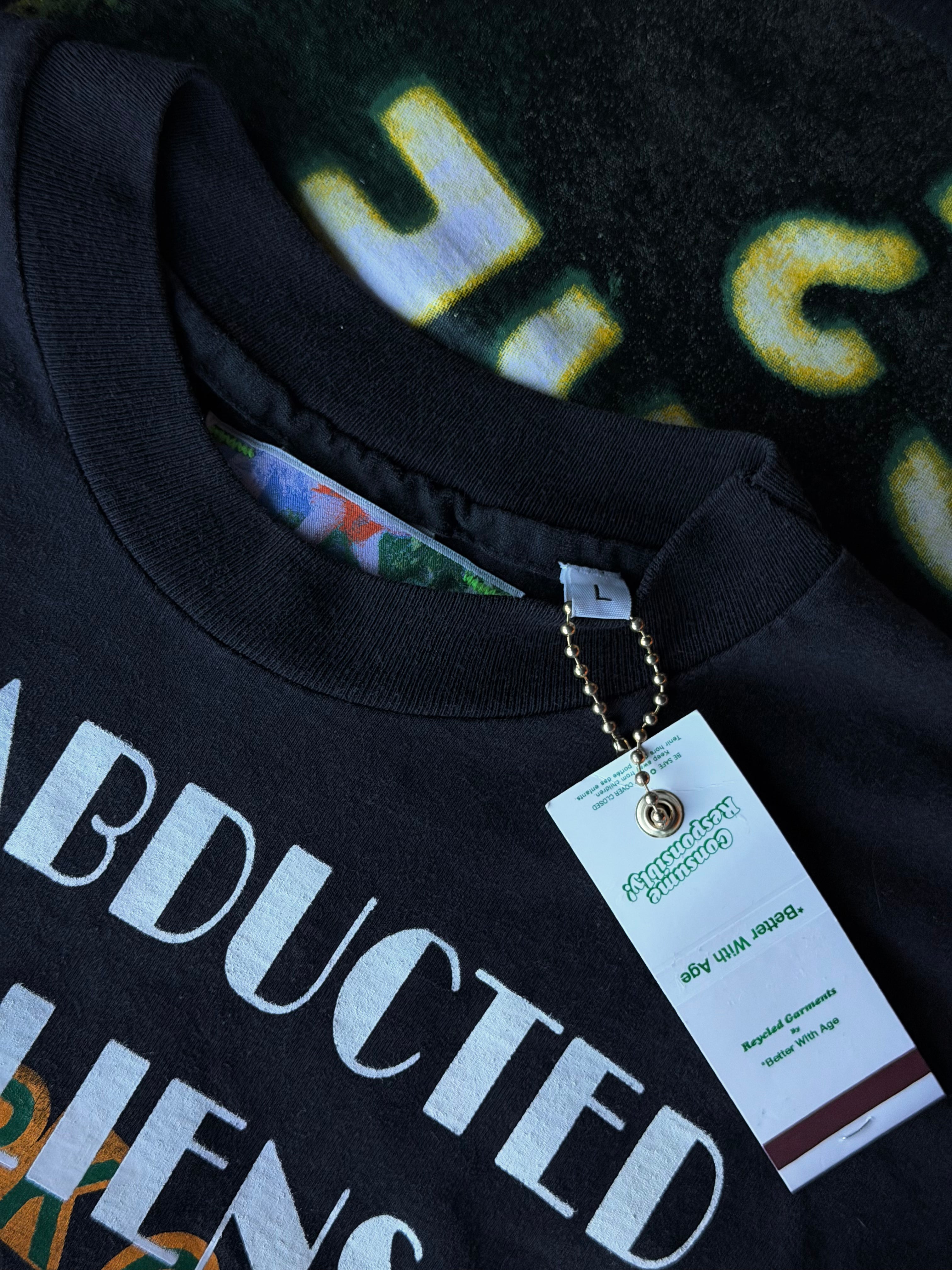 Abducted Tee Black