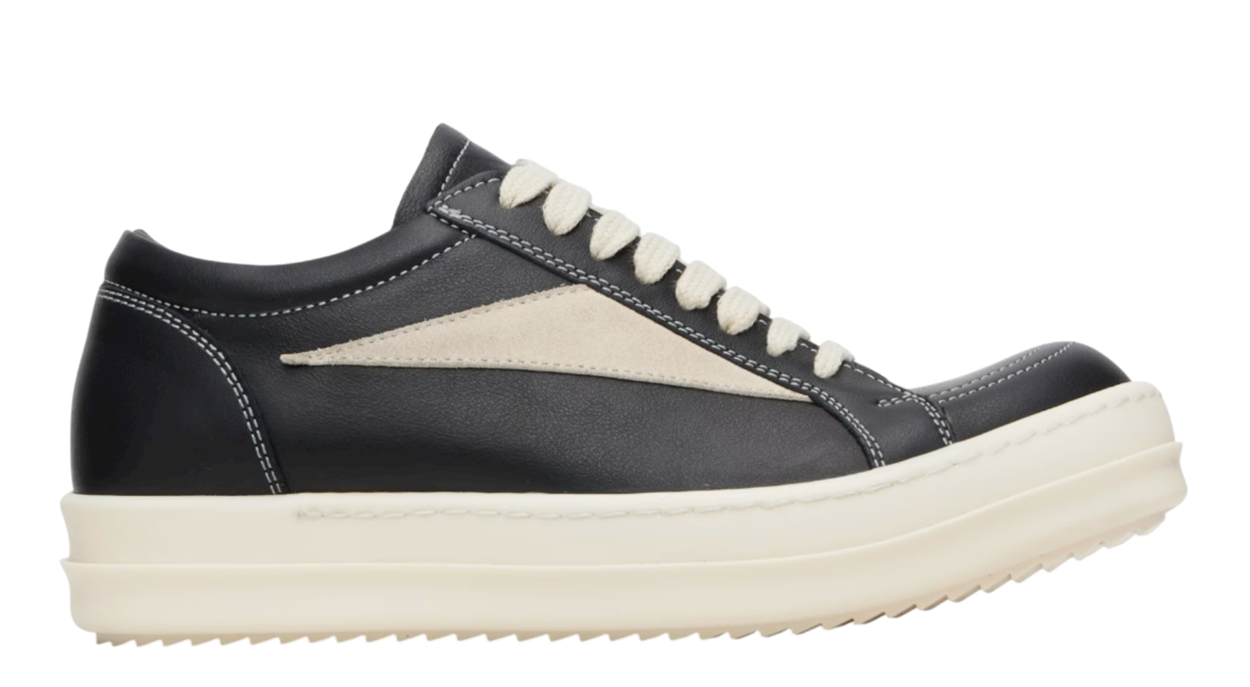 Black Vintage Sneaks Sneakers