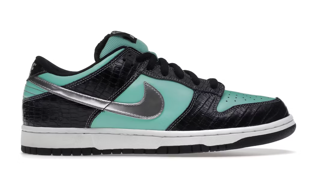 Nike SB Dunk Low Diamond Supply Co.