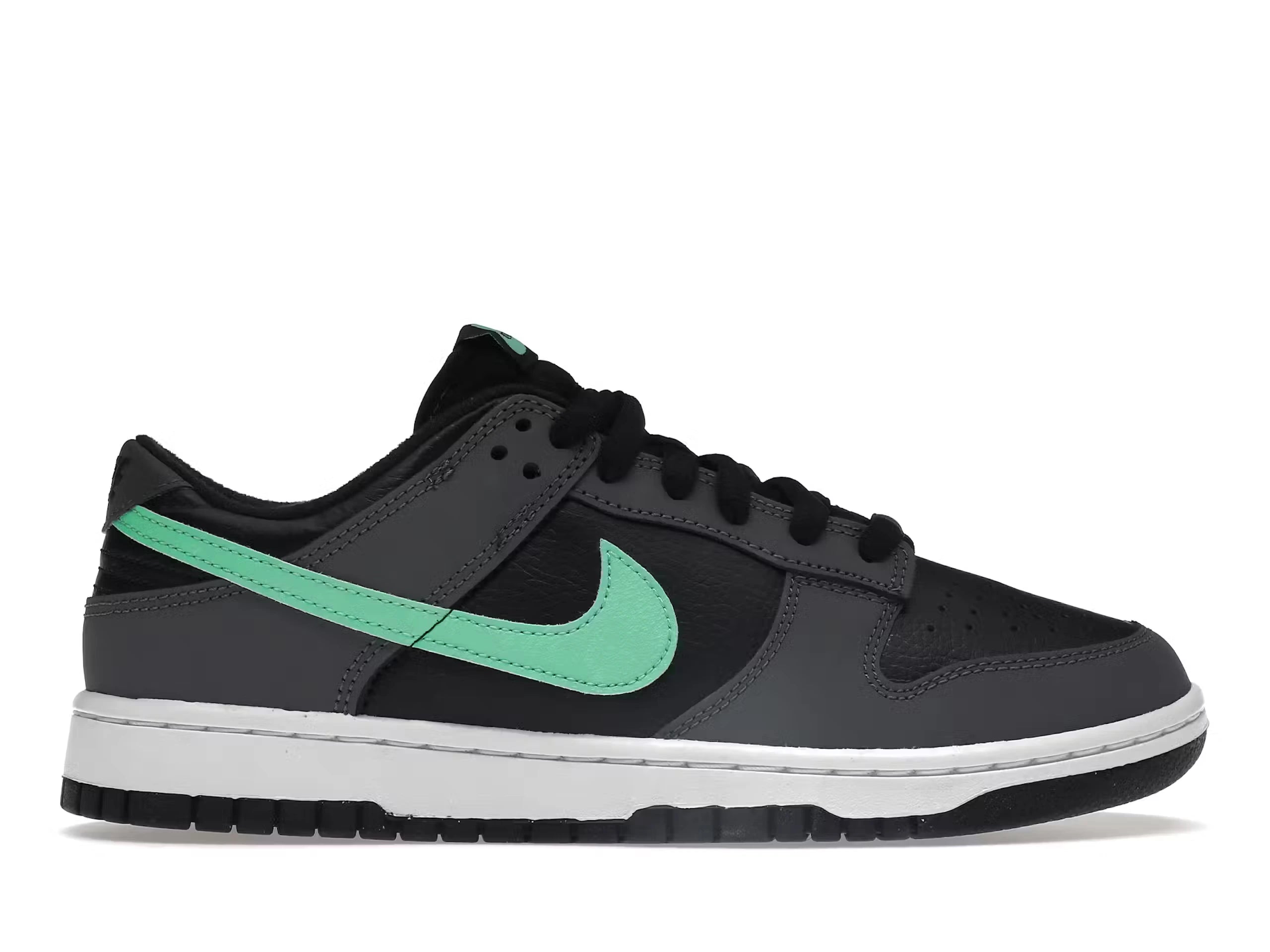 Dunk Low Retro Green Glow