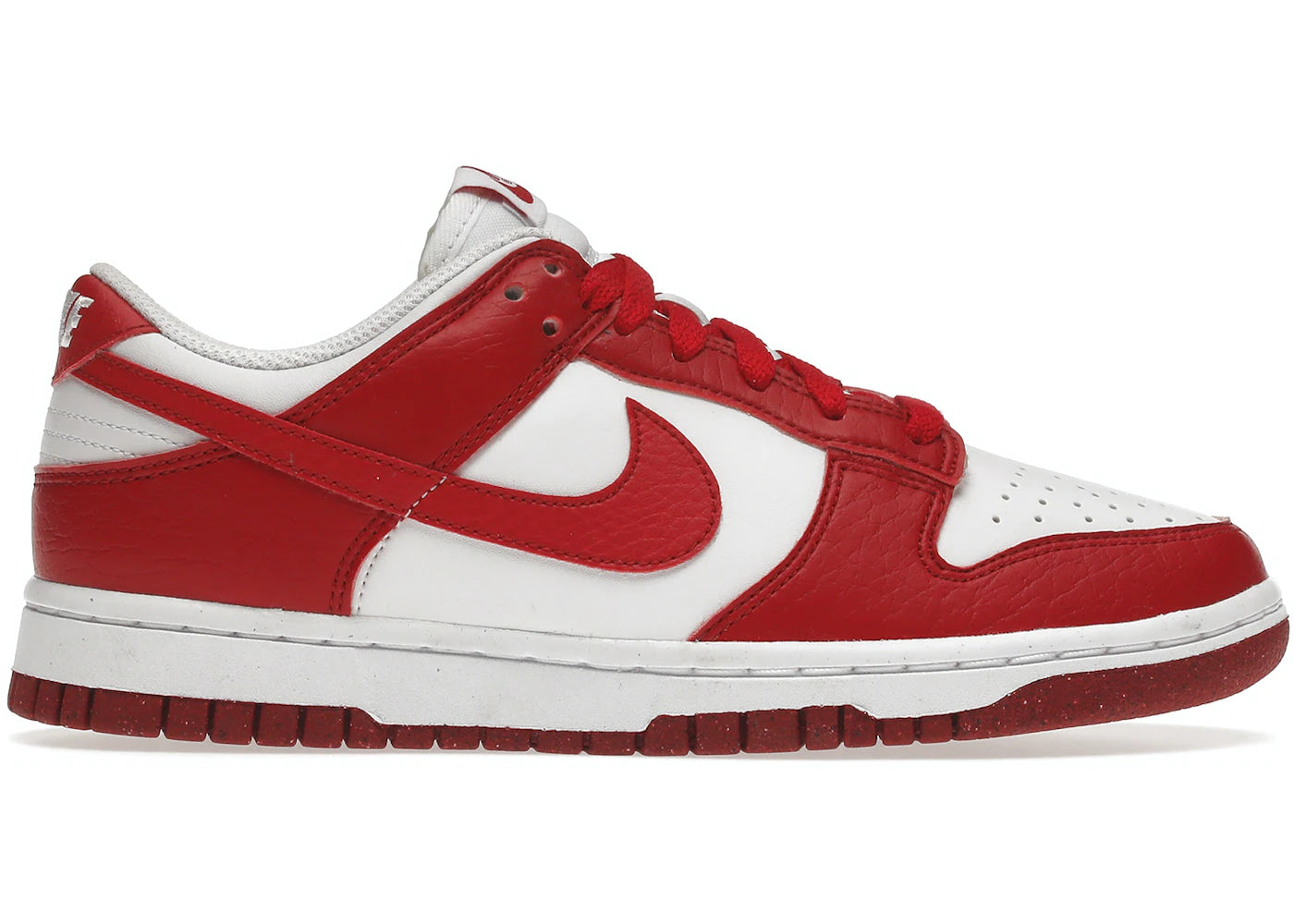 Dunk Low Next Nature White Gym Red (W)